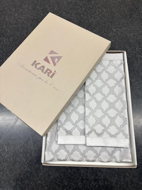 TRIS CENTRI KARI 9081